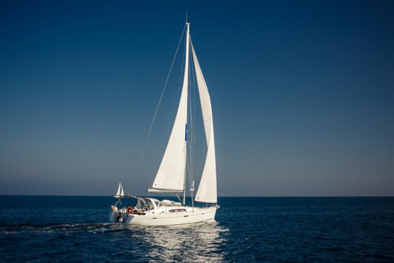 sailing_yacht.jpg